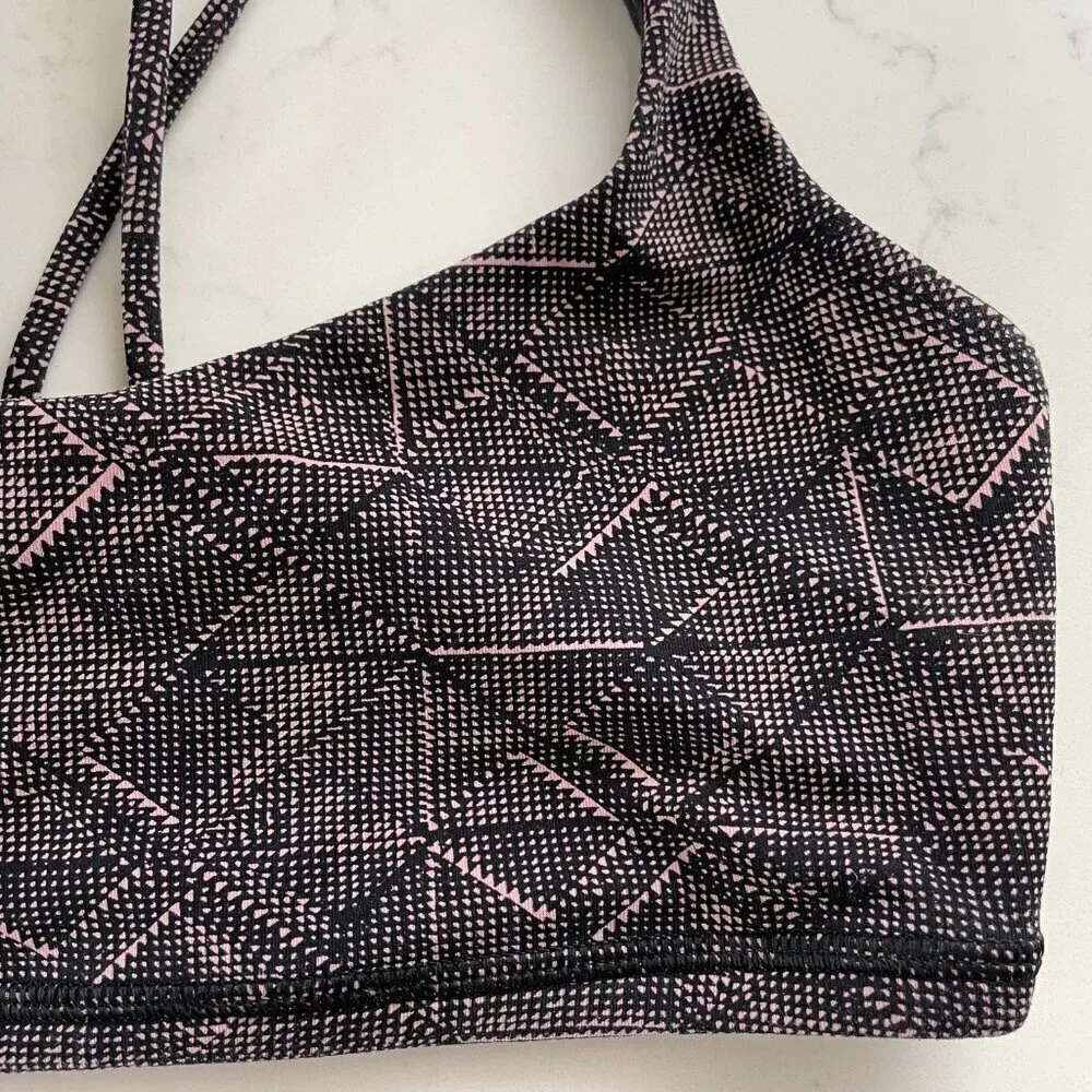 Lululemon Free To Be Bra Lightweight Sports Yoga Workout Black & Pink Sz 6 - Picture 4 of 8